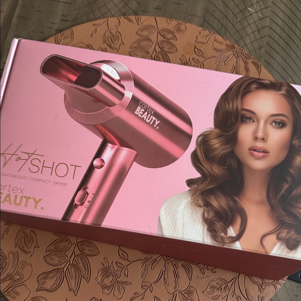 Cortex beauty Hot shot Hair Dryer new in box